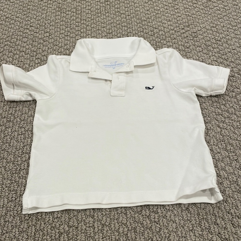 Gently used 2T Vineyard Vines white polo
